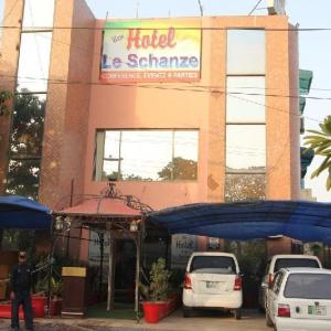 Hotel the Leschanze Lahore 